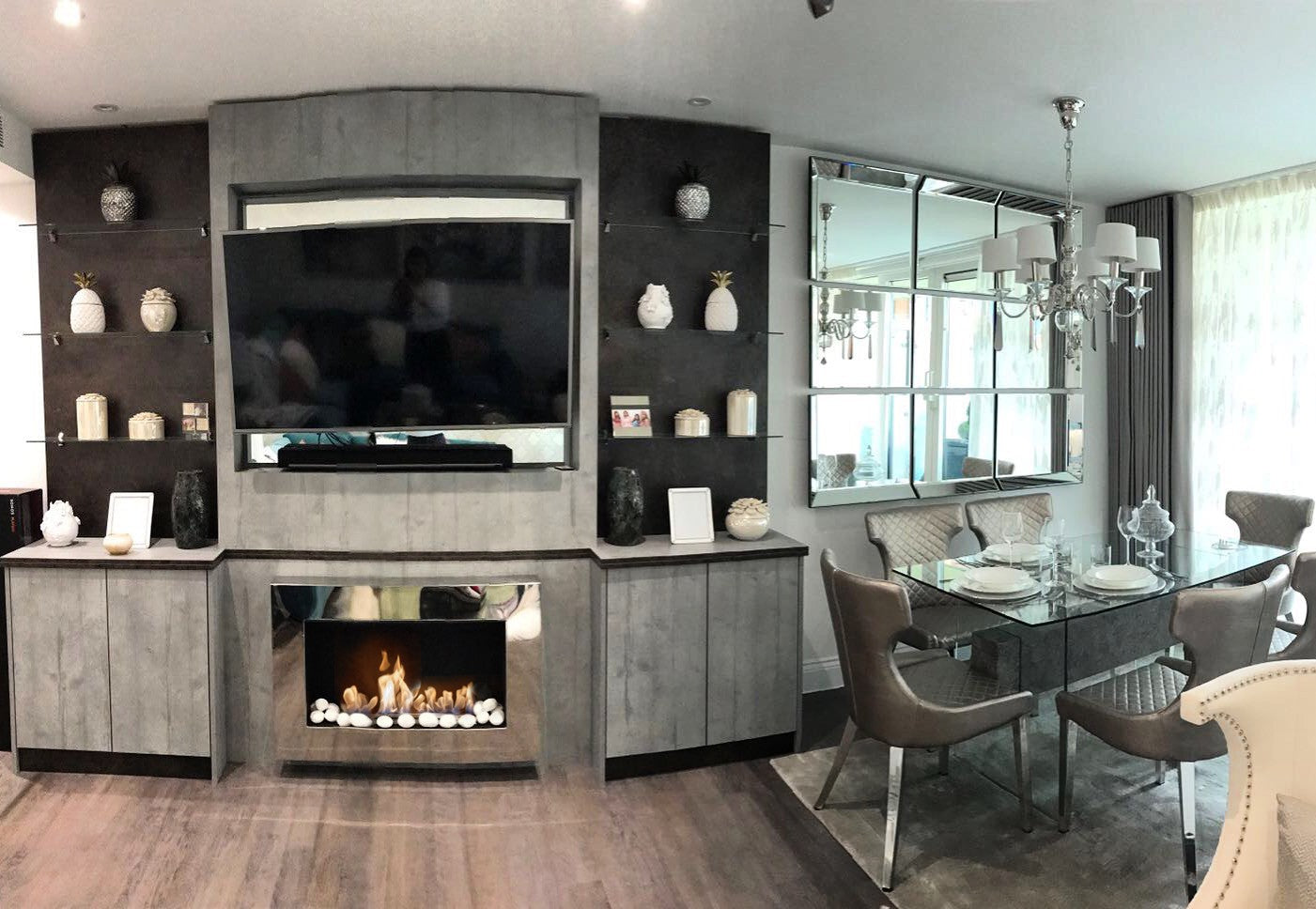 PHANTOM Mirrored Bioethanol Fireplace under TV