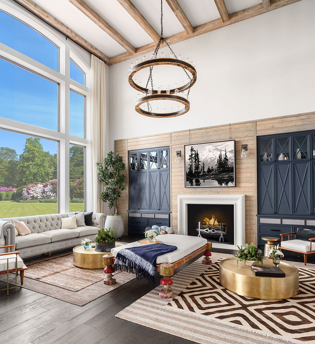 Ascot Mirrored grate in modern living room