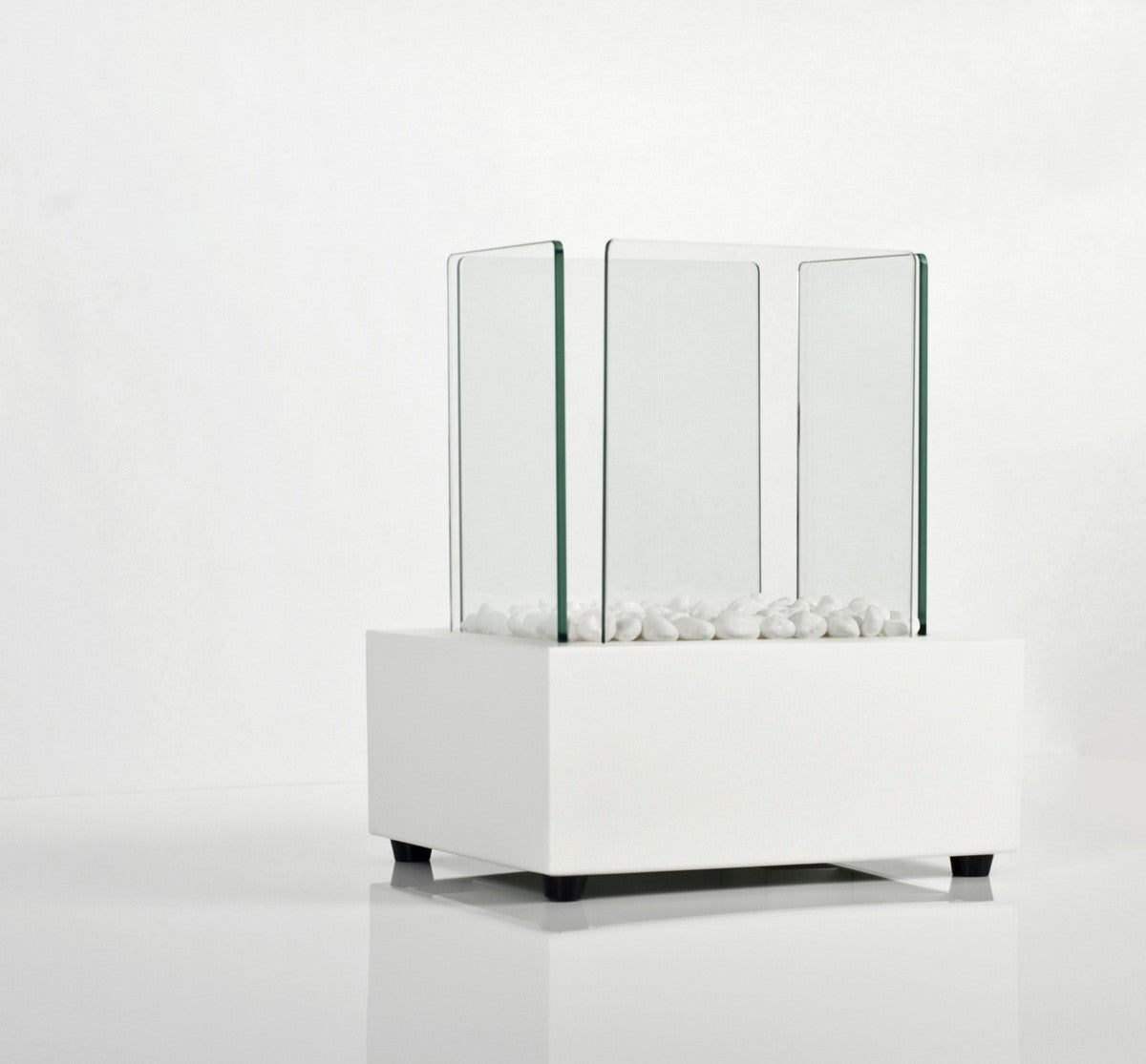 White CUBE Bioethanol Burner Tabletop_angled view