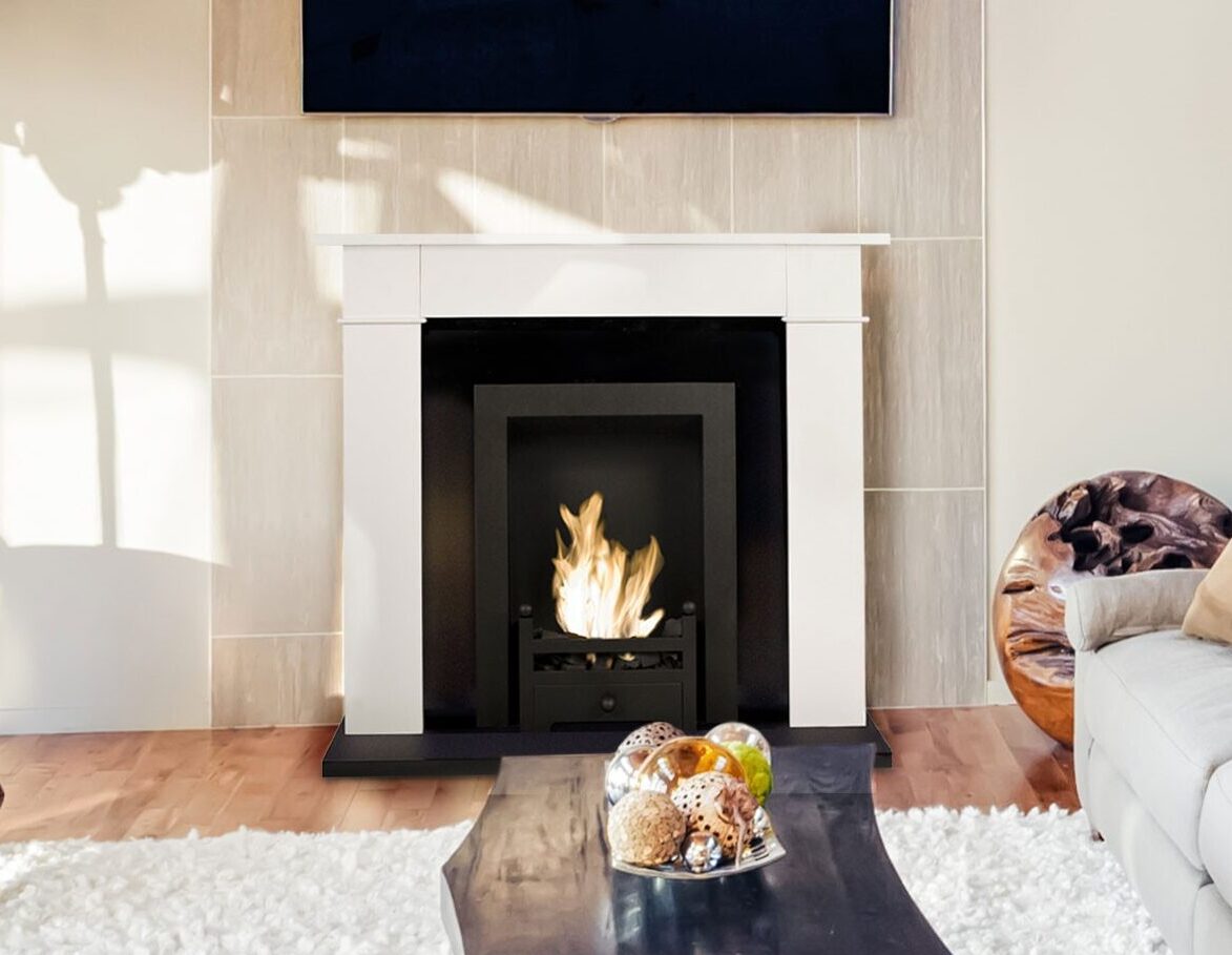 CARRINGTON Traditional Bioethanol Fireplace in modern living room