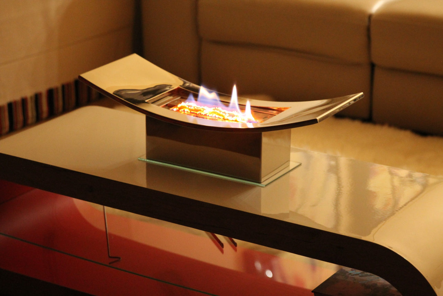 ZEN Basket on tea table with fibre glow