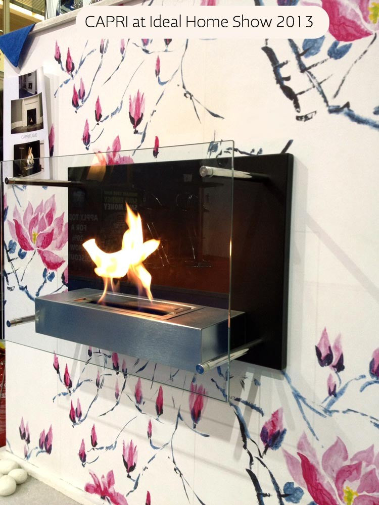 CAPRI Bioethanol Fire hanged on floral wall