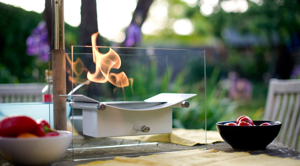 BOW White Bioethanol Burner on garden table with veggies bowls