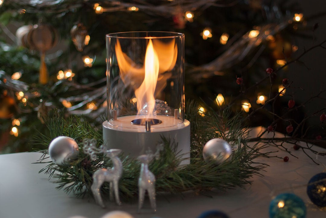 SORRENTO White Bioethanol Burner with Christmas decorations