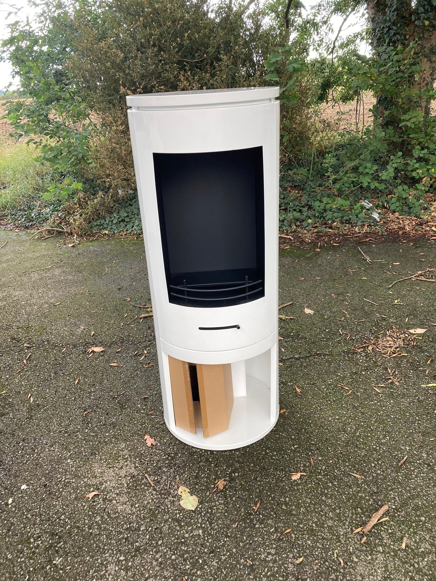 CYLINDER XL White Modern Bioethanol Stove (EX DISPLAY)